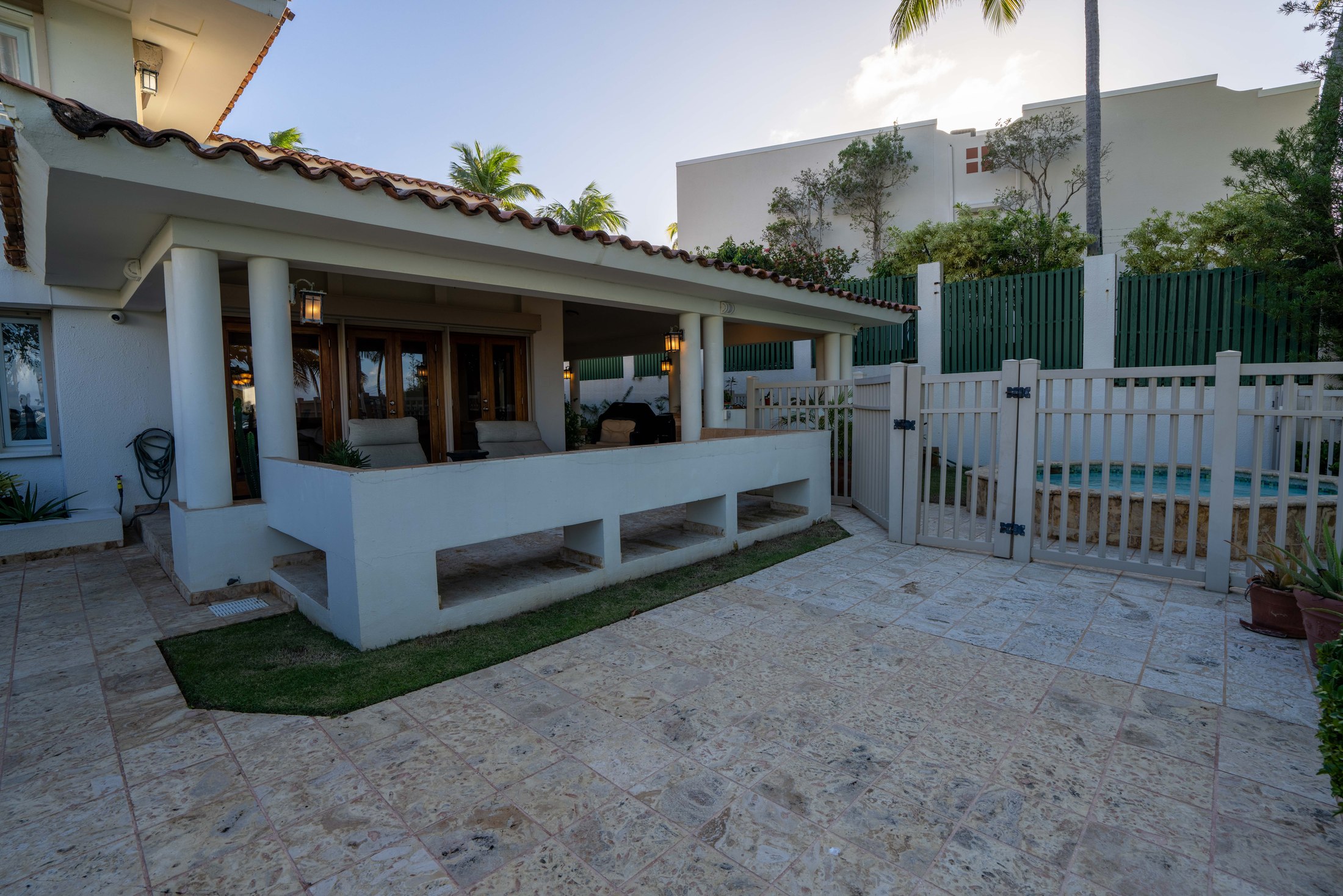 Rear of the villa facing the ocean and gardens